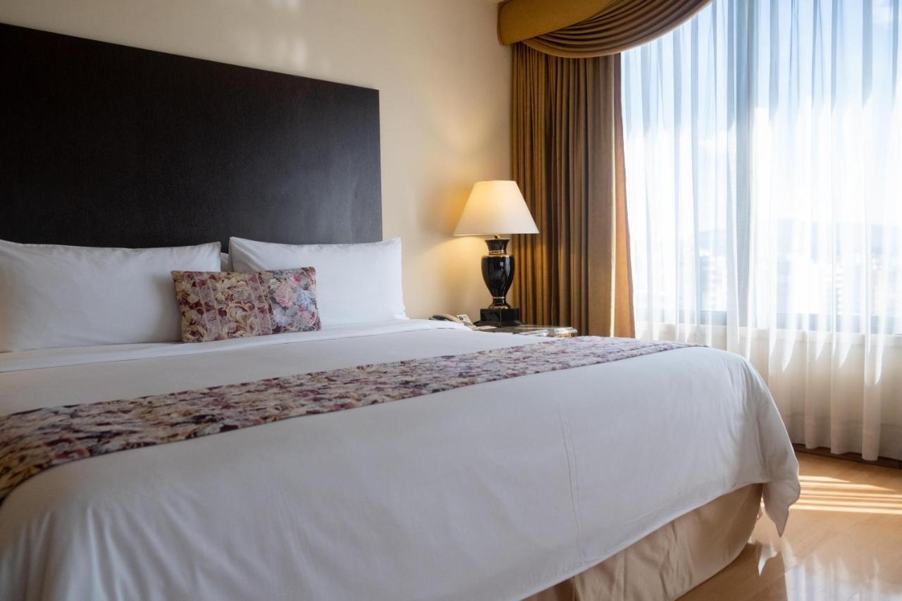 La Quinta By Wyndham Quito Hotel Buitenkant foto