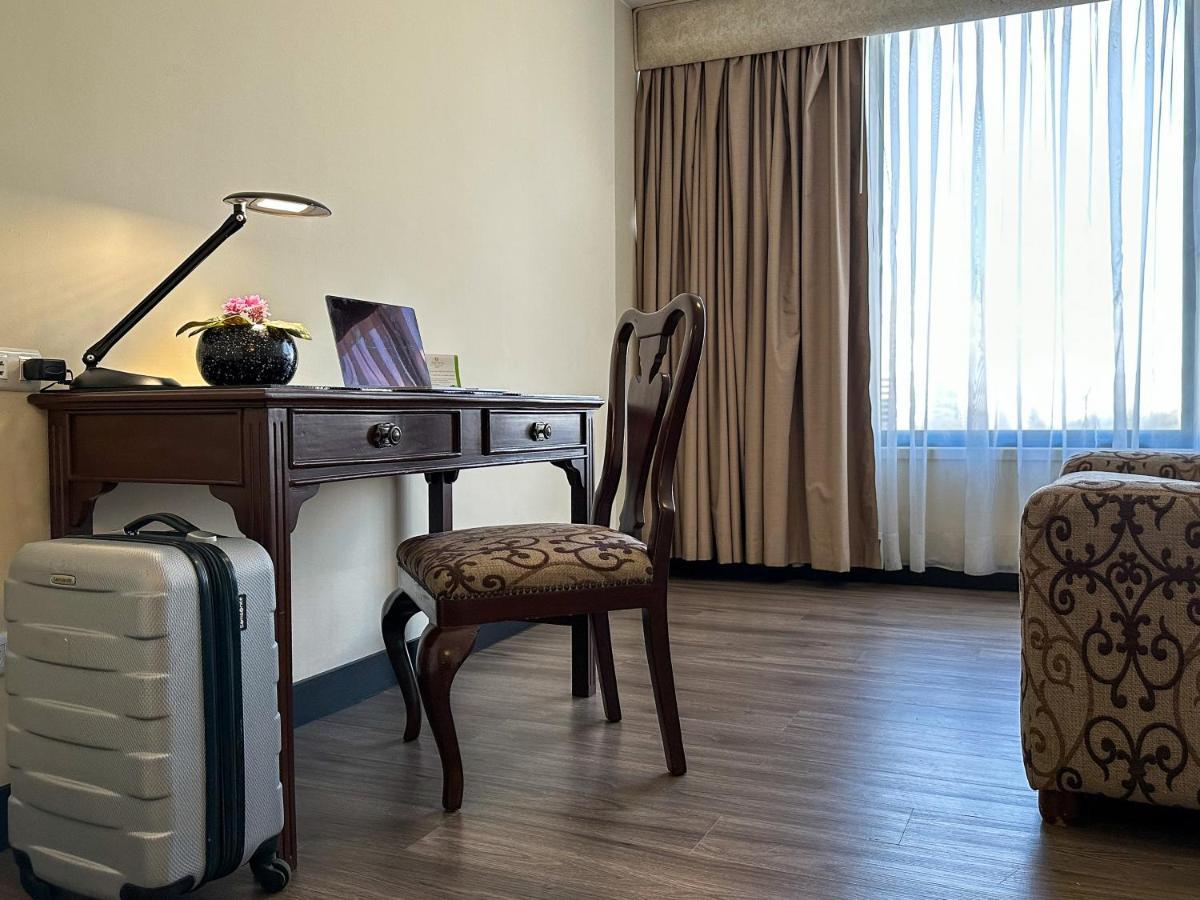 La Quinta By Wyndham Quito Hotel Buitenkant foto